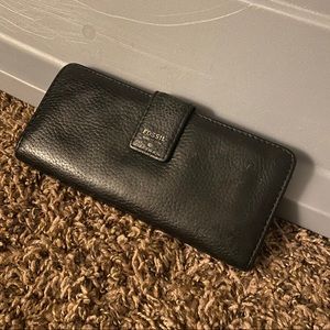 ***sold*** Fossil Logan Wallet